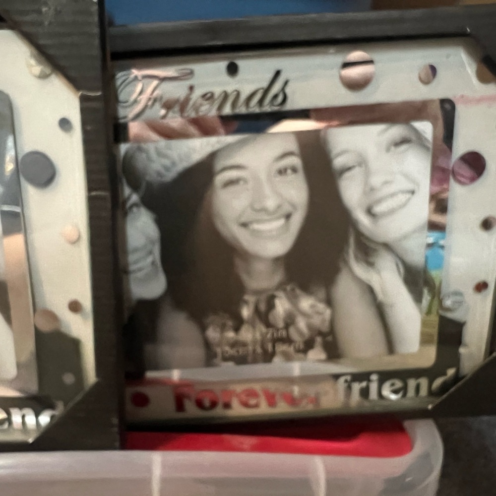 Black and Silver Friends Photo Frame